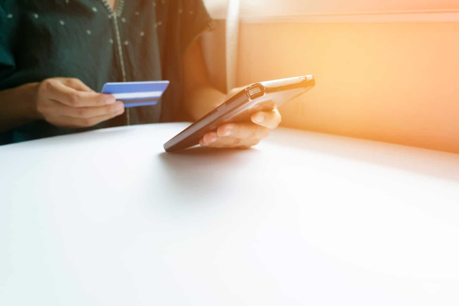 fausse carte bancaire reçue par courrier