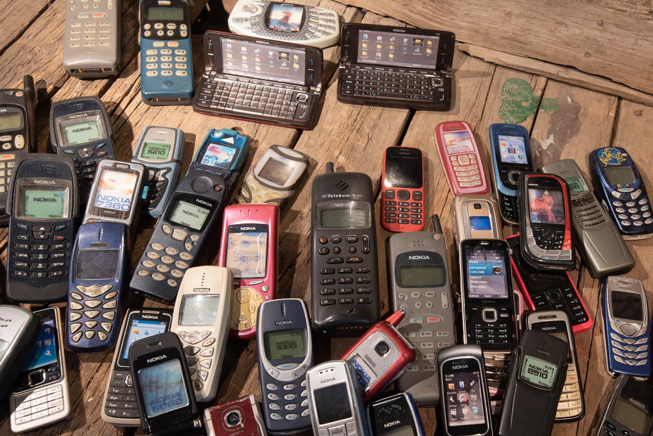 Dumbphone