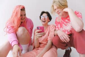 Classement 2026 des smartphones les plus adaptés aux enfants et ados