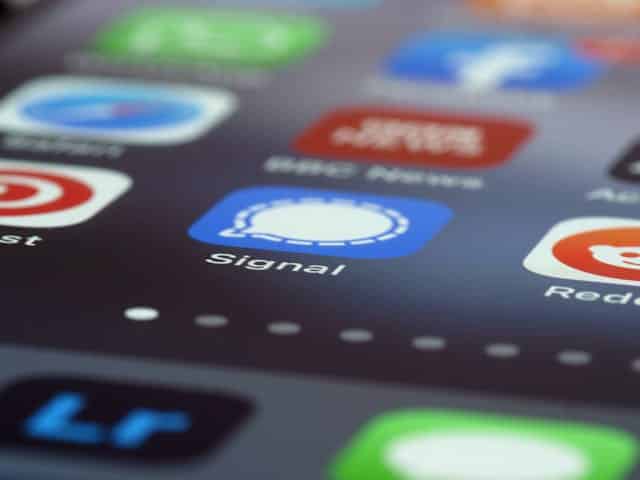 Messages éphémères et vérification du numéro de sécurité signal