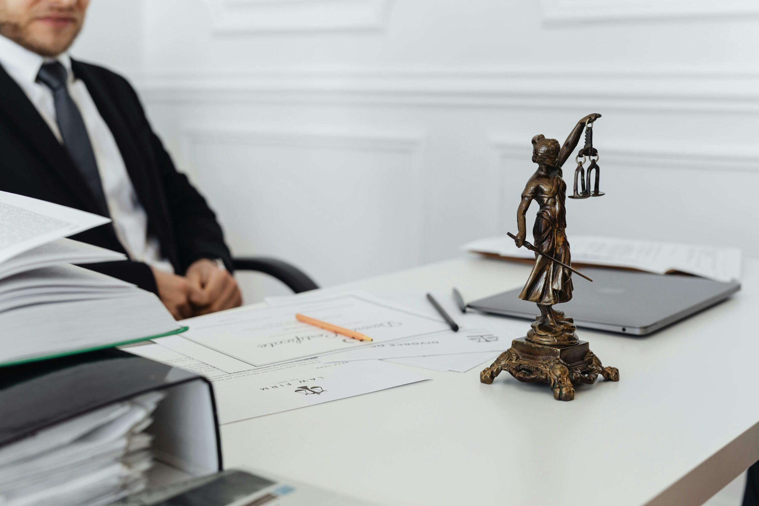 Avocat Cyberharcèlement Lyon