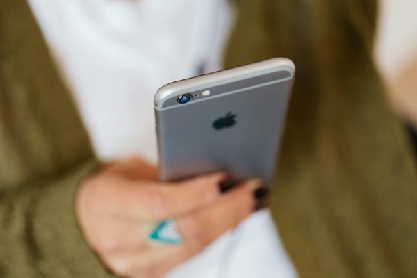 Analyse de la trace numérique et de la visibilité des photos