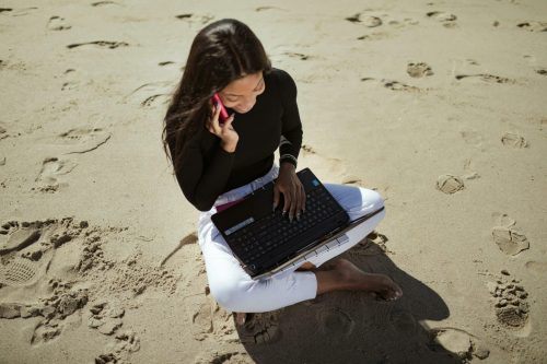Précautions Cyber pour les Vacances